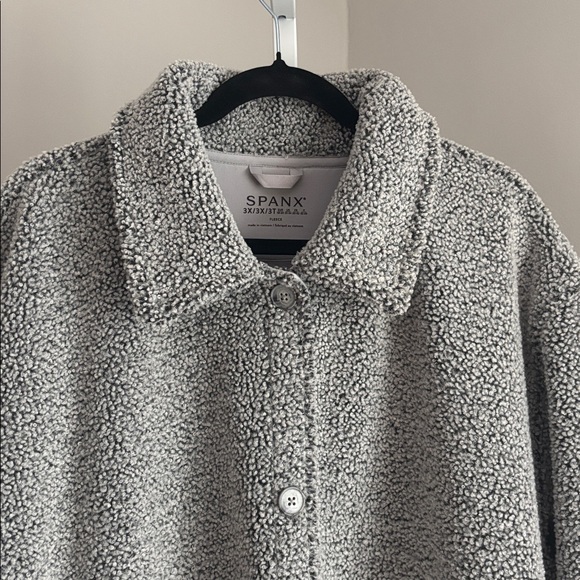 Spanx Pebble Grey Luxe Fleece Button Down Shirt Plus Size Jacket Shacket Sz 3XL - Picture 6 of 7